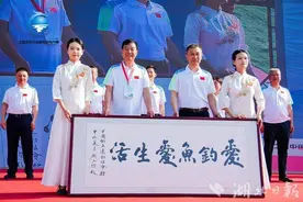 600钓手角逐20万元奖金 第二届中国武汉垂钓挑战赛开赛图片