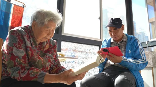 行程7万多公里!台州68岁儿子带91岁母亲自驾游全国