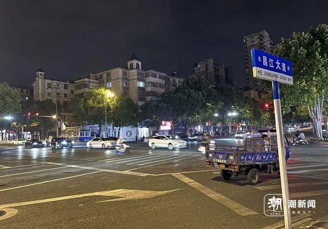 “撞死3人，他在边上玩手机！”景德镇一家三口被撞案新细节披露，家属痛哭：拒绝80万赔偿，必须死刑！