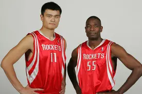 姚明与穆托姆博：相教一事 相交一世图片