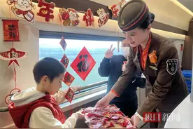 2025年春运武铁共发送旅客2494.4万人次，武汉成为全国十大热门图片