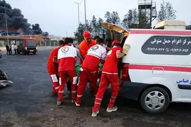 伊朗港口爆炸致超800人受伤，三分之二伤者已出院图片