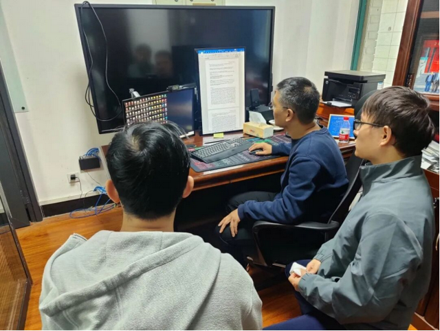 甘肃‖兰大团队突破瓶颈，新芯片问世！