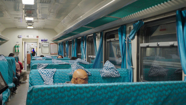 武汉新玩法！2元坐火车过大桥，限时一个月！