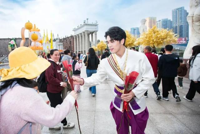 38元玩冰雪！前海冰雪世界放大价 南山妇女节六大景区超值狂欢