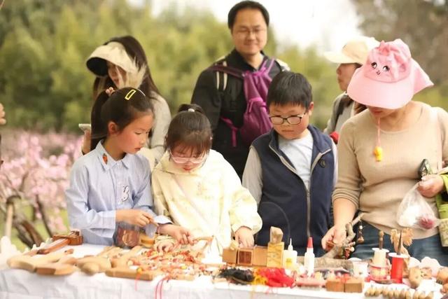 来浙江跨年的N个理由：逛大宋市集，观震撼花雨，体验“登科之路”
