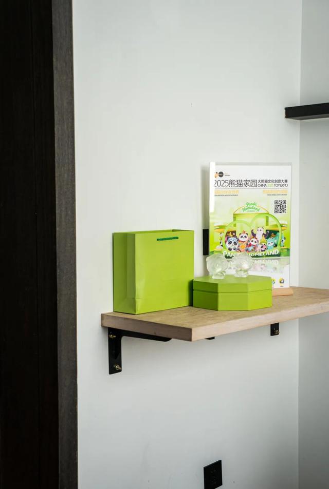 免费大放送，100间熊猫家园主题民宿酒店房间来袭