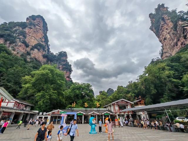 游客舒心体验背后的“智慧管控”