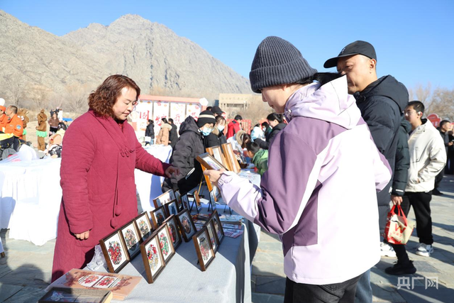 贺兰山下暖潮涌 冬游宁夏启新篇