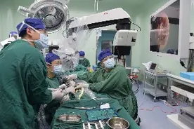 华中首例！基因治疗！协和医院助15岁遗传性耳聋少年恢复听力图片