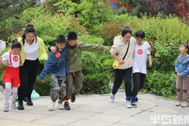 童心童趣 快乐无限——青岛市崂山区沙子口街道山海社区开展亲子趣味运动会图片