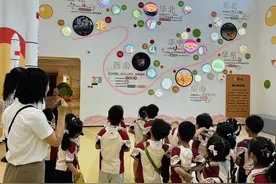观科技、尝美食、做游戏……萌娃们的这场研学之旅欢乐多图片