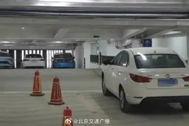 北京儿童医院启用自走式立体停车设施图片