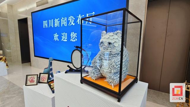 在成都遇见自贡！专场发布展陈：“盐龙灯”带着美食闪耀文旅融合无穷魅力