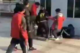 网传湖南安化县一学生被社会青年殴打 警方回应：学生发生纠纷，涉案人员全部抓获归案图片