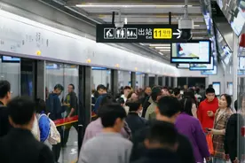 白云山上、珠江水畔，跨年夜广州到处都超级燃！图片