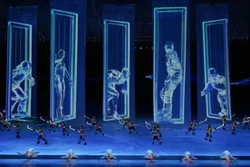 揭秘亚冬会开幕式：科技元素满满 小演员快速转运图片