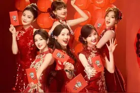 成都银丝花作品亮相春晚 这次是非遗手链图片