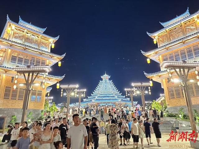 热度不减 欢乐加倍——第五届湖南旅发大会后怀化城区首个周末见闻湖南日报头版