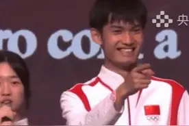 樊振东贴脸开大！6个人6个调“震撼”陈奕迅！图片