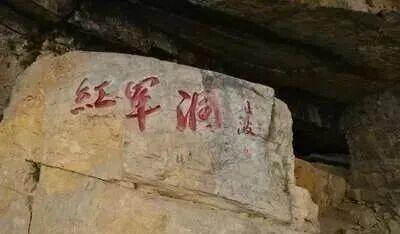 高安有座‘三色镇’：绿得洗肺、古得暖心、红得深刻，华林山初冬来刚好！