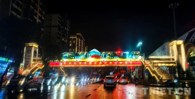 一位斜杠甘肃大叔的心声：西藏给了我温馨的家和体面的收入
