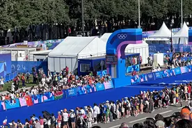 【“盈”在巴黎】从大山跑向巴黎！贵州姑娘夏雨雨获巴黎奥运会女子马拉松比赛第72名图片