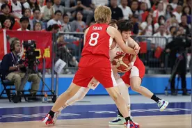 日本女篮主帅：没有刻意微笑，巴黎若相遇希望击败中国女篮图片