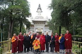 根培活佛：争做藏传佛教中国化进程中爱国爱教的践行者图片