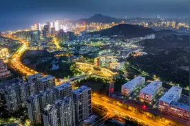 寻找山东最美大学|青岛科技大学郑德国：《情系青科·律动青春》图片