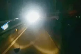 父亲醉酒后欲狠摔1岁幼儿！救援人员怒斥：“你还算个人嘛！”图片