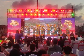 2024年青岛市“夏季黄河大集”启动仪式暨青岛明月·山海间开街一周年活动成功举办图片