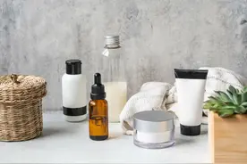 补水产品五花八门，水、乳、霜、面膜、精华液，一一细数它们的效果！图片