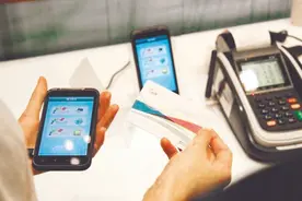 重庆老一代畅通卡 免费升级换新 以后可线上充值图片