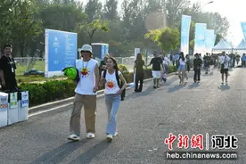 秦皇岛北戴河新区：2024阿那亚虾米音乐节开启图片