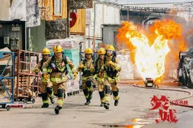 灾难场面逼真震撼，演员飙戏火药味十足，《焚城》成为2024年港片惊喜图片