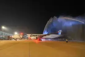 上海开通首条埃及定班航线图片