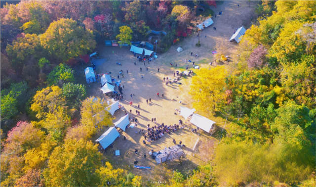 【国庆出逃计划】0元露营、天幕茶歇……在栖霞山找到秋天的仪式感