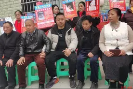 2岁男孩随母走亲戚“失踪”39年后回家：母亲已去世，“很遗憾看不到妈妈了”图片