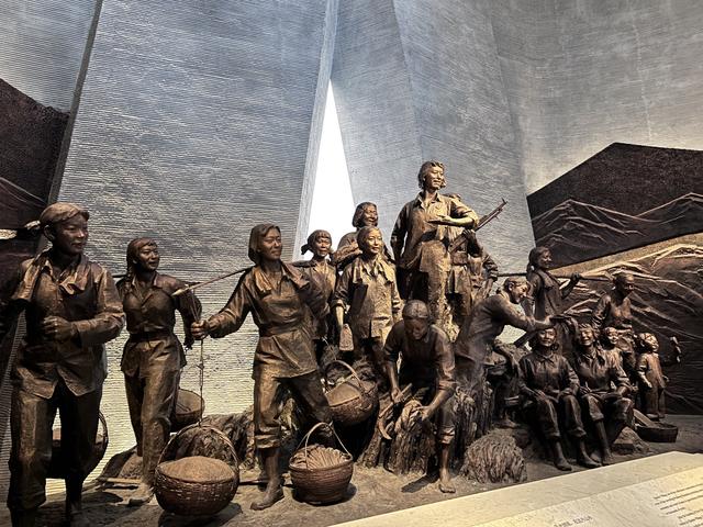 游人心事一水间