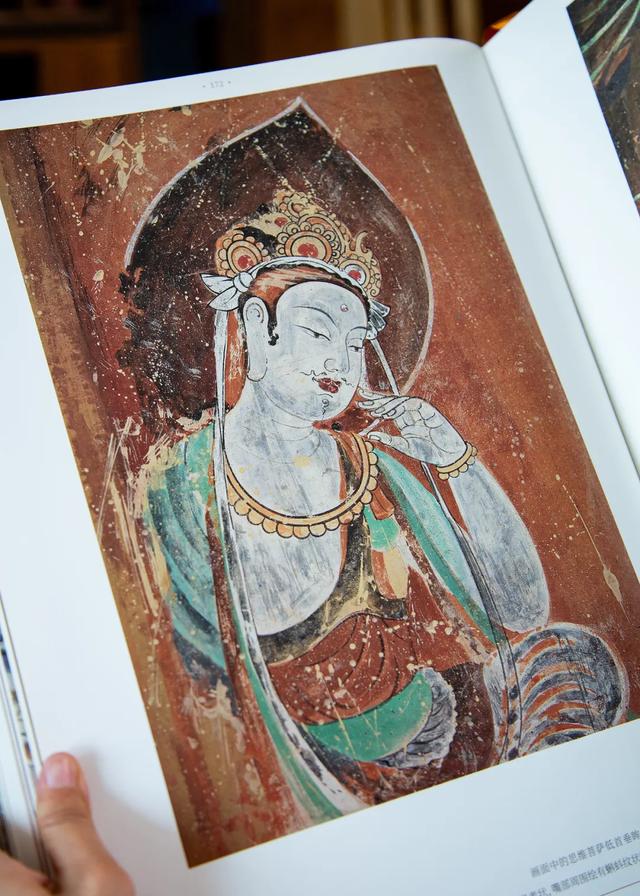 每年2000万人跑来朝圣，可惜她的美，正在倒计时