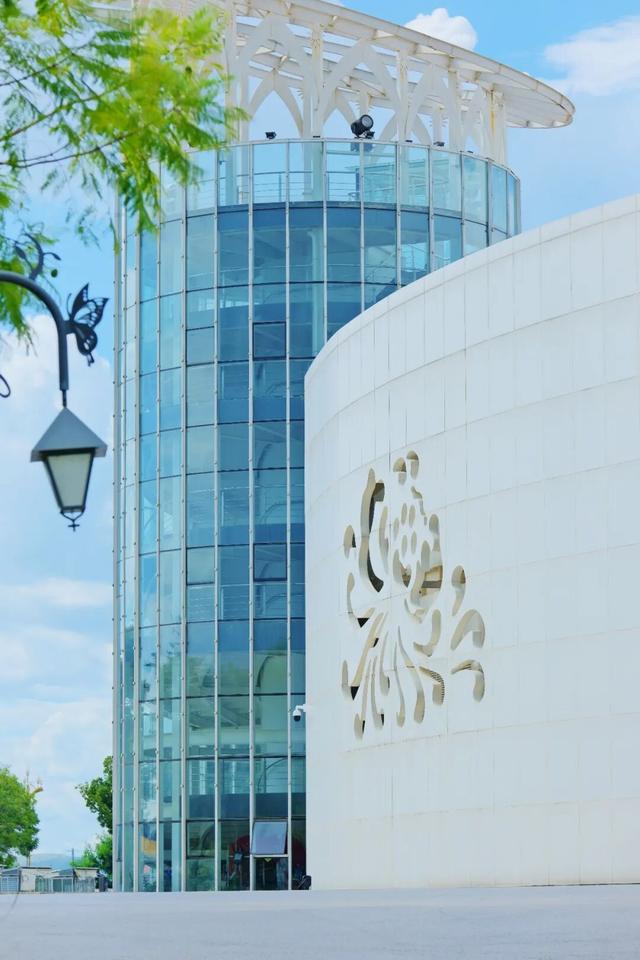 骐骥驰骋开远道，文旅扬帆正当时