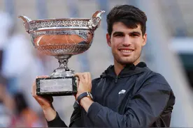 阿尔卡拉斯法网夺冠，三巨头时代落幕图片