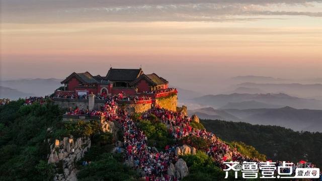 壹点号·行记|秋色初染云中路