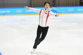 成年组砥砺前行青年军初露锋芒 中国花滑未来可期图片