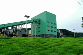 咸宁市拥有国家绿色工厂18家、绿色园区2个，居全省前列 绿色制造释放新动能图片