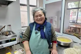 一碗馄饨里的“重生”，“奶茶阿姨”崇明岛上二次创业图片