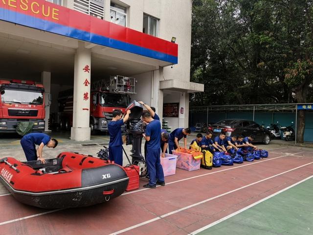 迎战台风桦加沙 广东消防集结待命