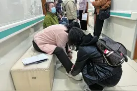 西安多家社区养老服务站与陪诊机构合作推出“陪诊”服务图片