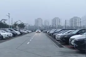 海南省人民医院划定830个患者专用车位，停车提示→图片